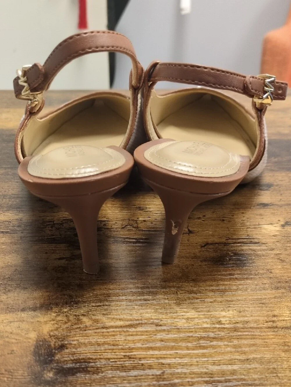 Michael Kors pointed toe
